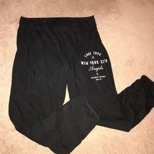 Victoria’s Secret Sweatpants